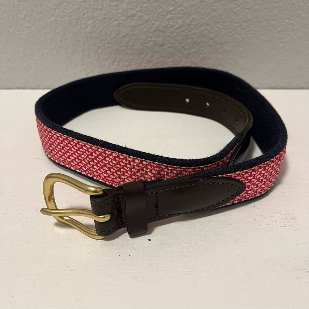 Vineyard Vines Women Belt Size 28 Whales Brass Buckle Gift
